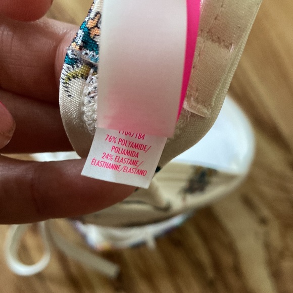 Victoria’s Secret push-up Set an effect bikini top lots of padding size 34D wire - Picture 6 of 7